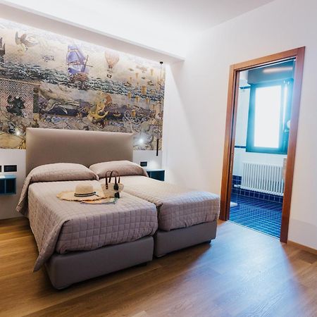 ביביונה Hotel La Serena מראה חיצוני תמונה