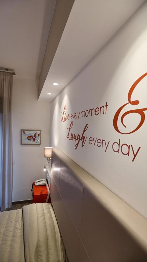 ביביונה Hotel La Serena מראה חיצוני תמונה