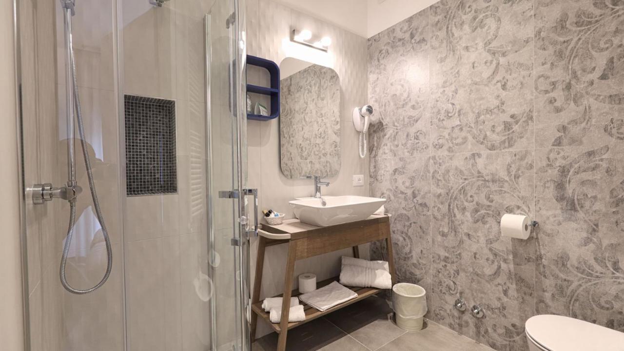 ביביונה Hotel La Serena מראה חיצוני תמונה