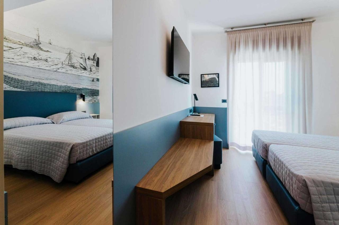 ביביונה Hotel La Serena מראה חיצוני תמונה
